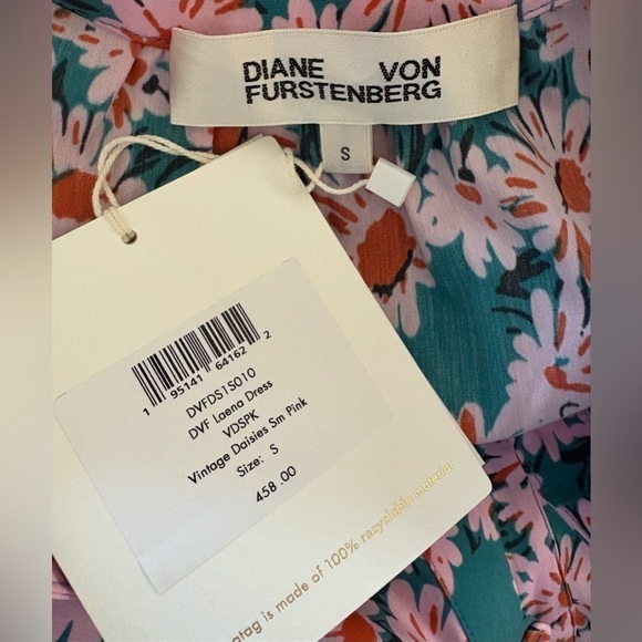 NEW w/Tags DIANE VON FURSTENBERG
Laena Blue Pink Floral Shift Dress Size Small - Picture 3 of 10
